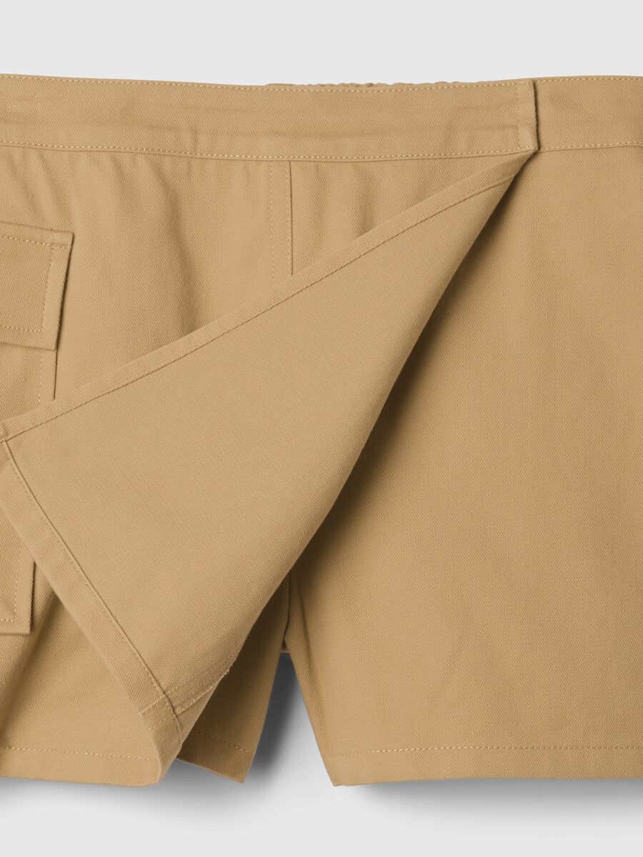Utility skort with pocket_2