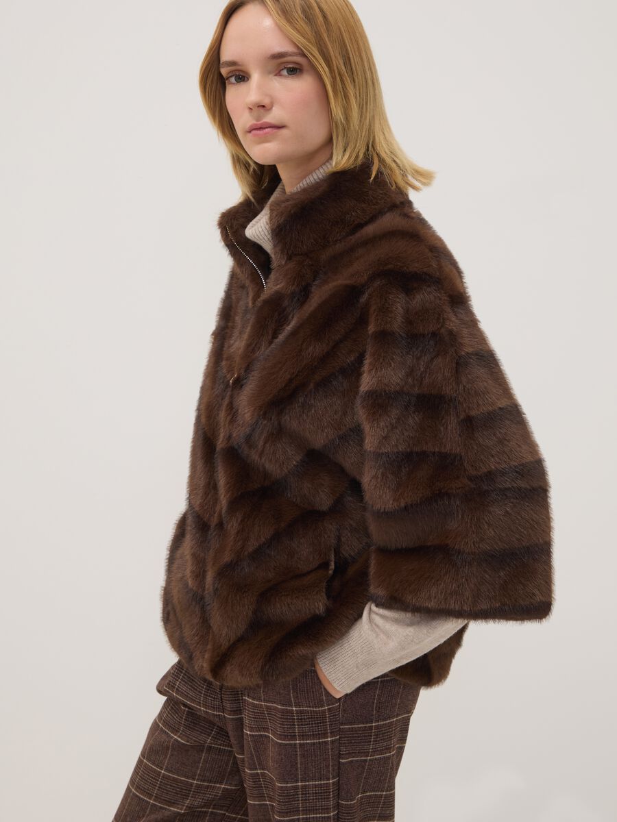 Cappotto marrone regular fit con zip_1
