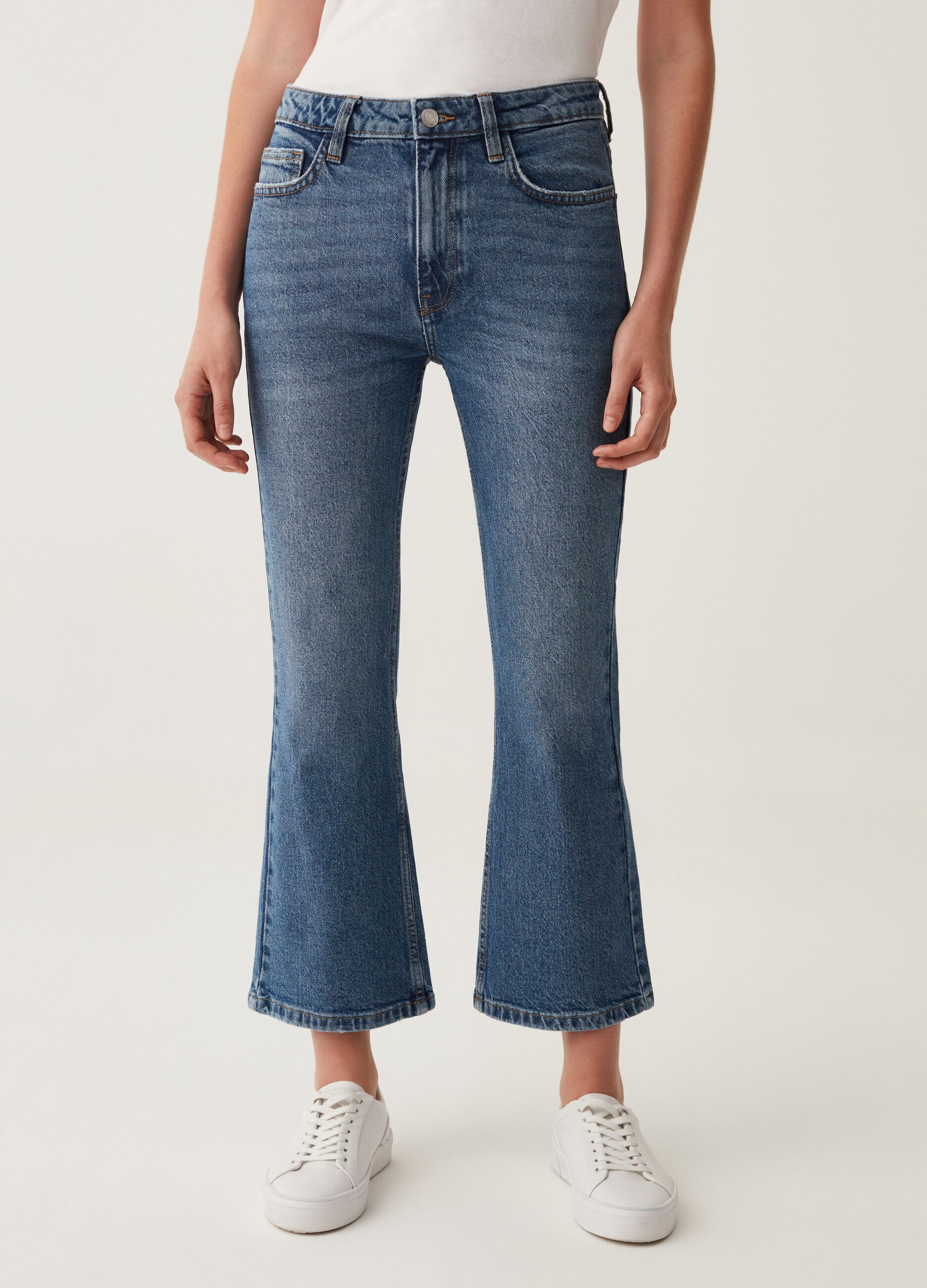 Jeans flare fit cropped_1