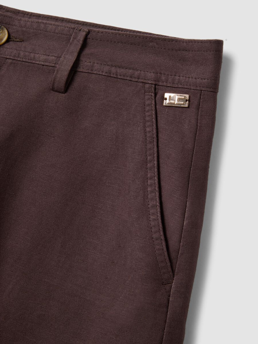 Brown linen-viscose blend shorts_5