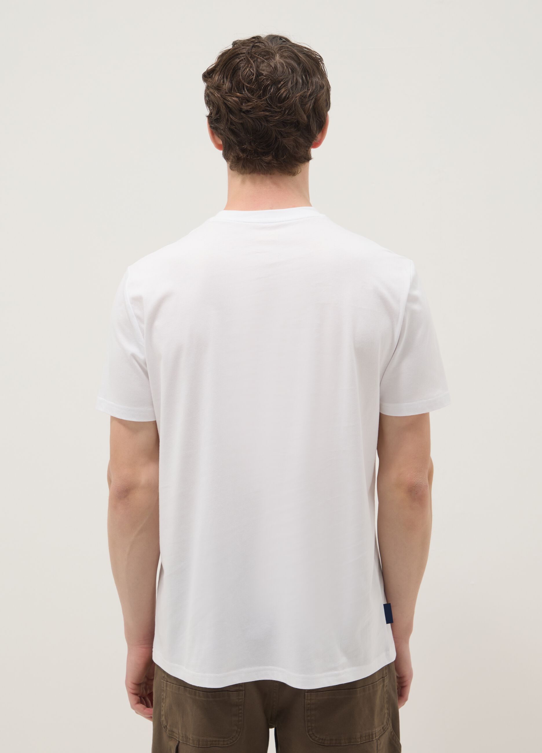 White pure cotton T-shirt with print, regular fit