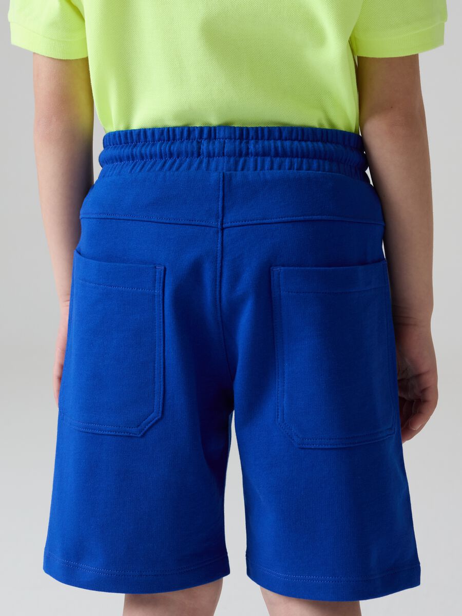 Fleece Bermuda shorts with logo embroidery and drawstring_2