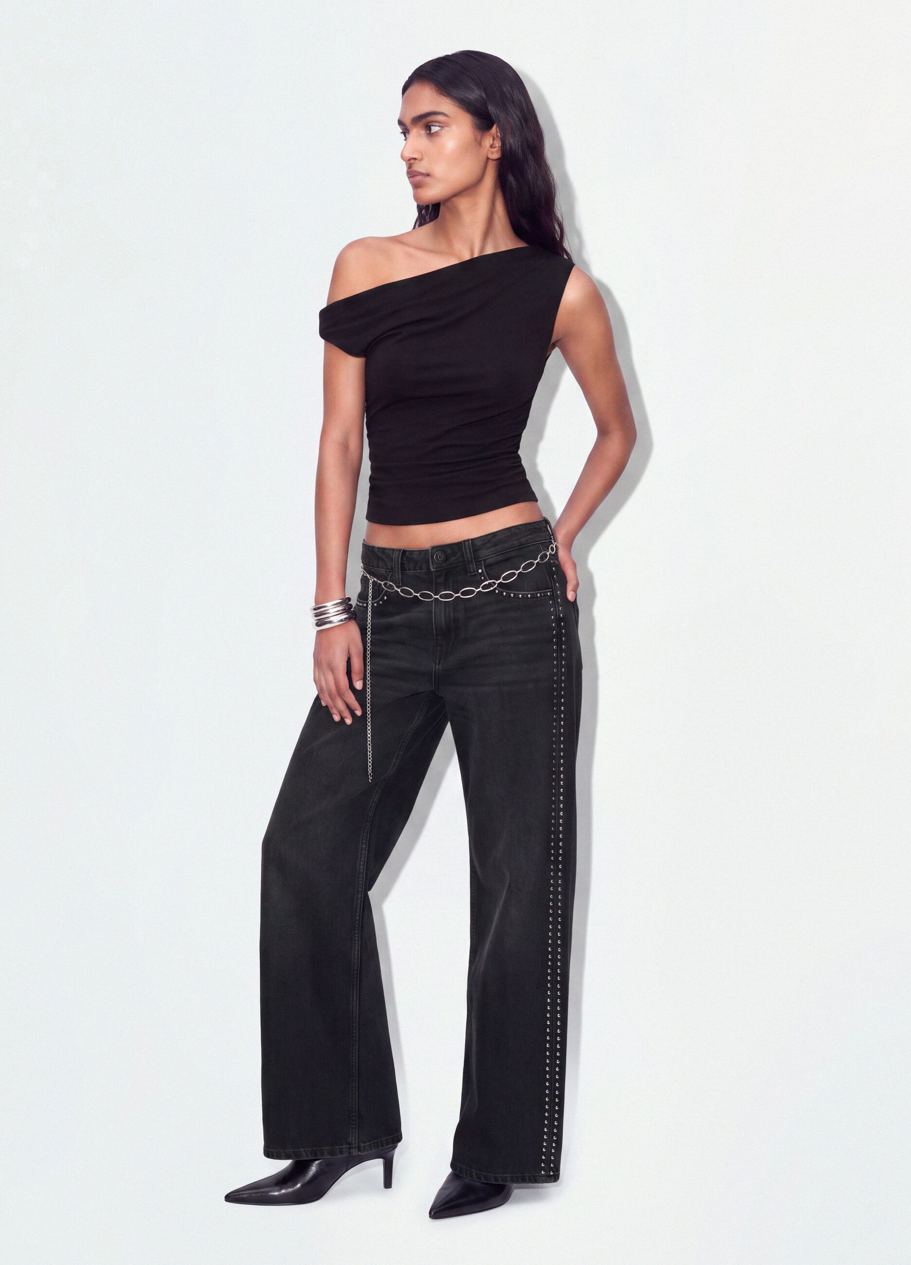 Black asymmetric one-shoulder slim-fit stretch viscose top