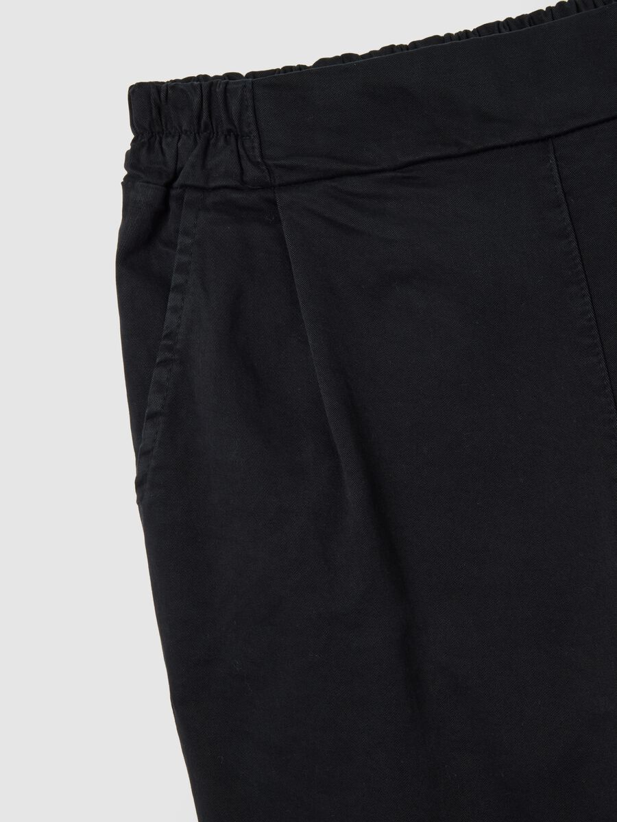 Pantaloni in cotone elasticizzato neri regular fit_5
