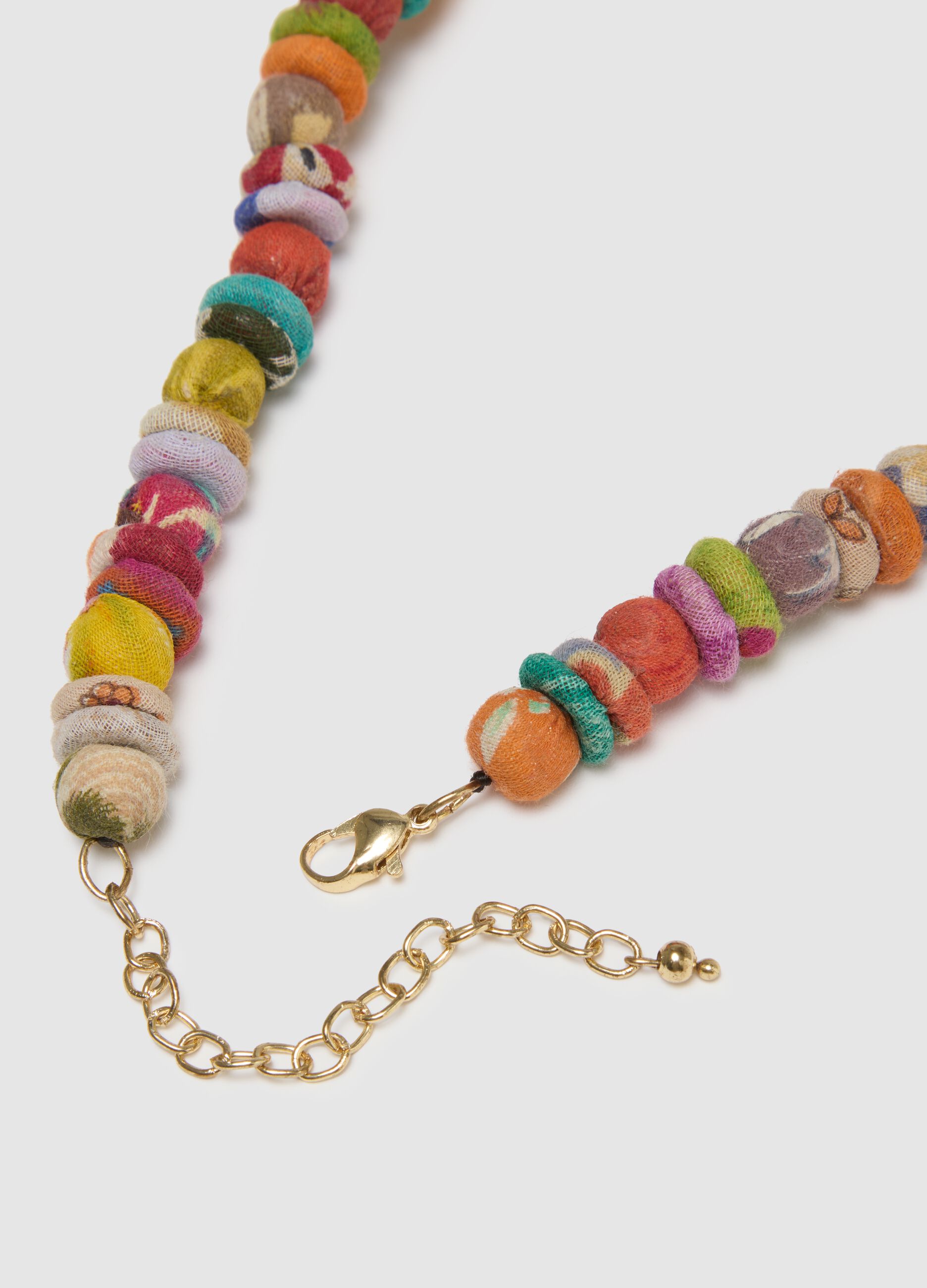 Multicolour wooden necklace with adjustable closure