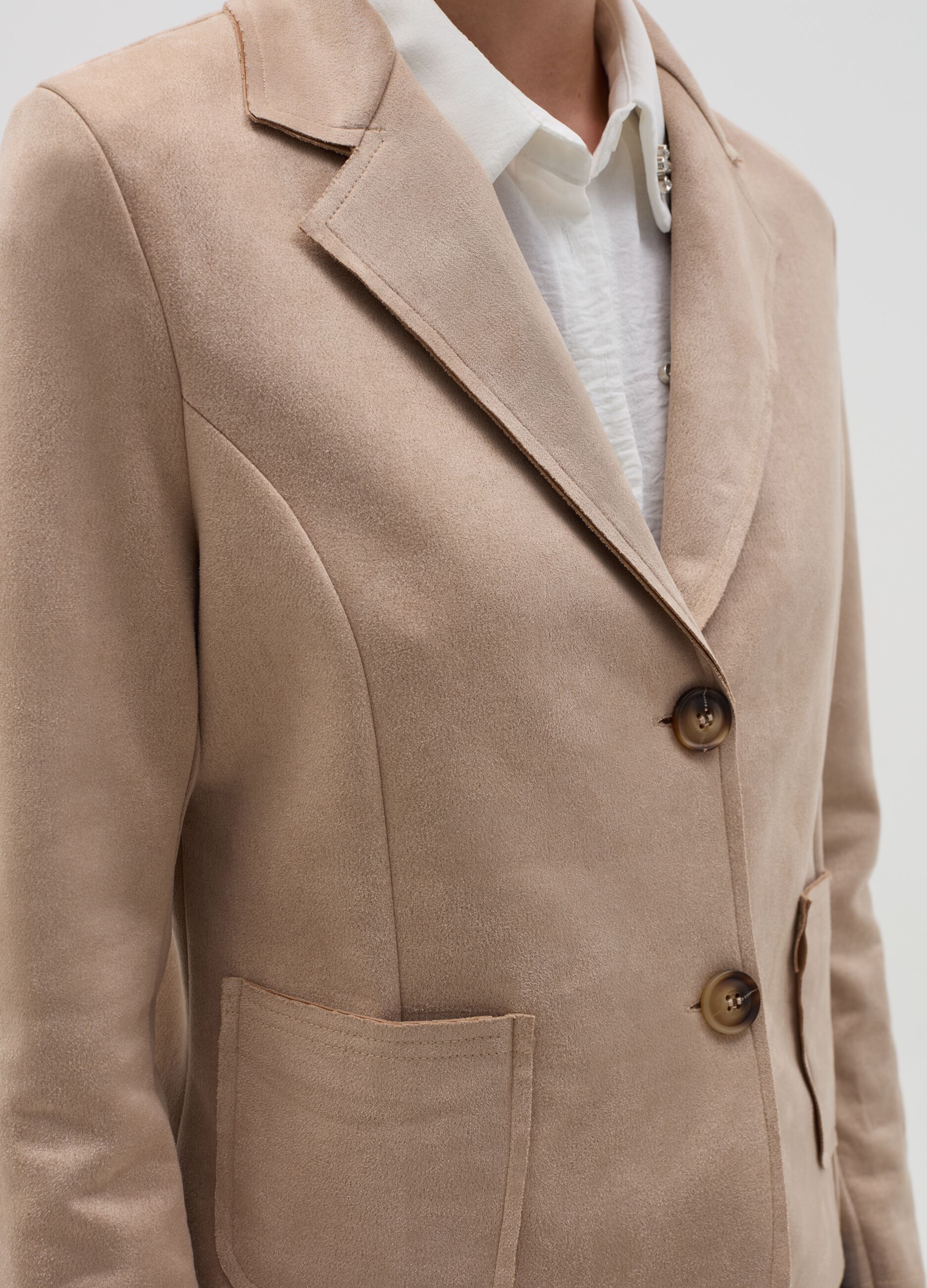 Single-breasted suede blazer