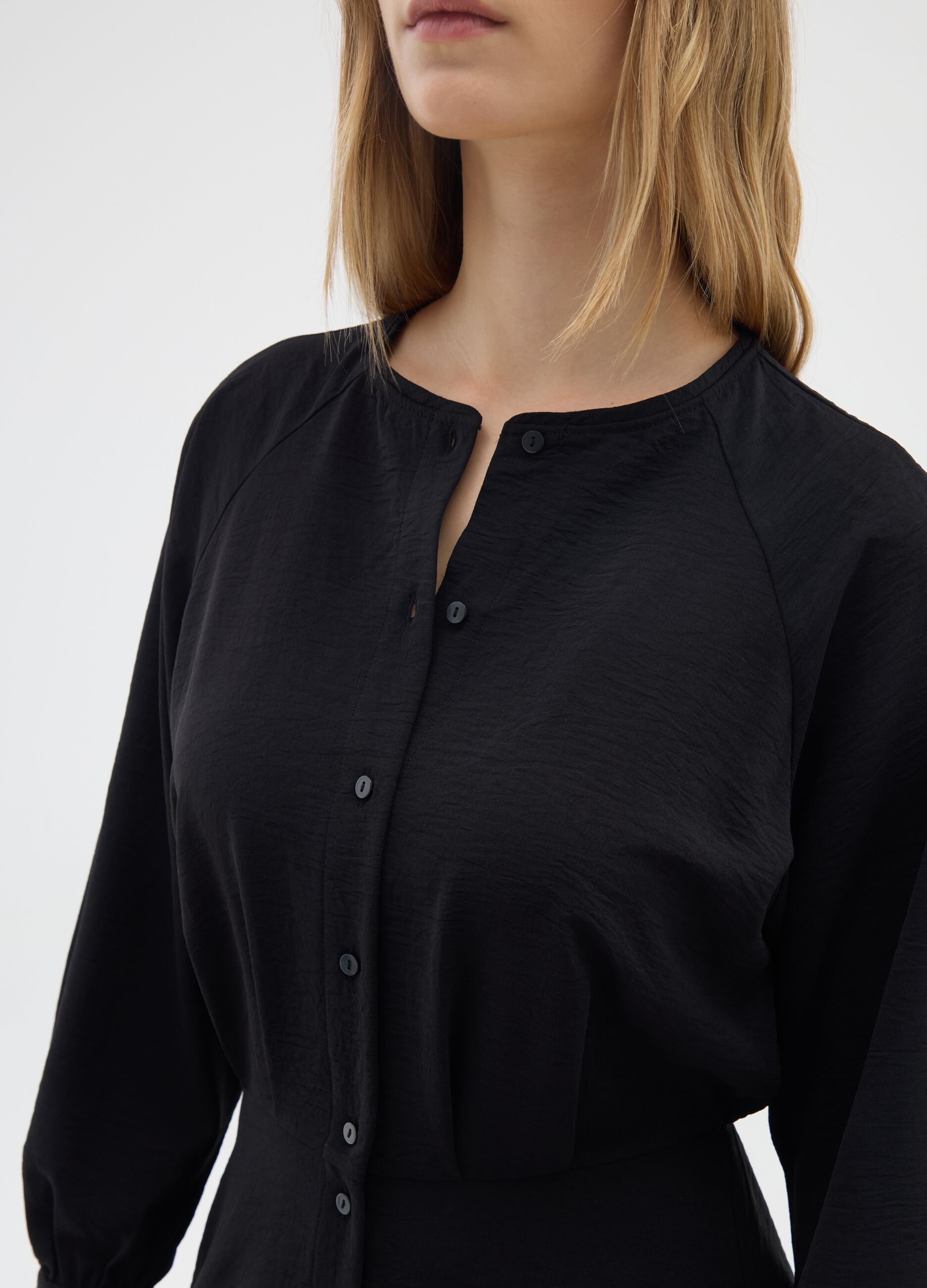 Black regular fit long sleeve dress with belt