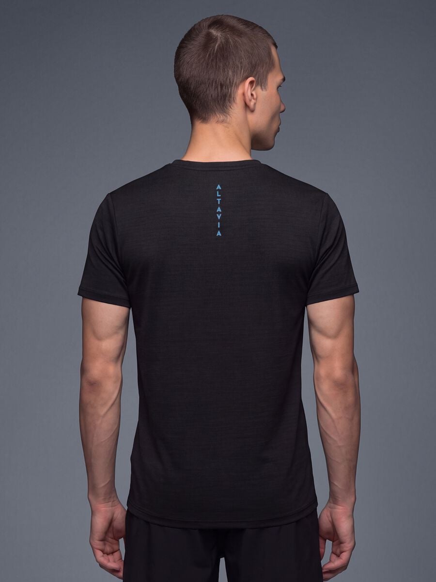 ALTAVIA black breathable technical slim-fit T-shirt_3