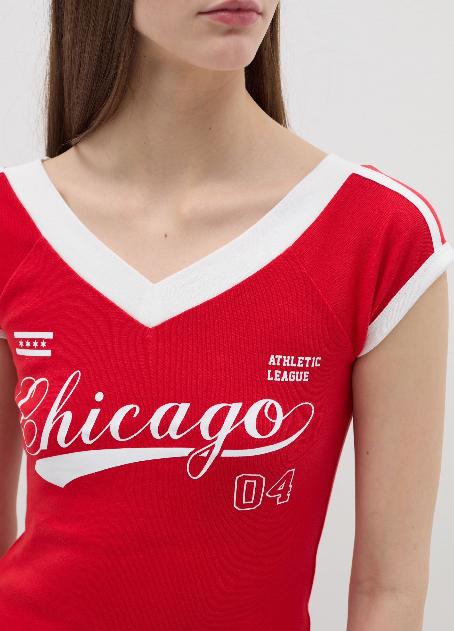 T-shirt with side bands
