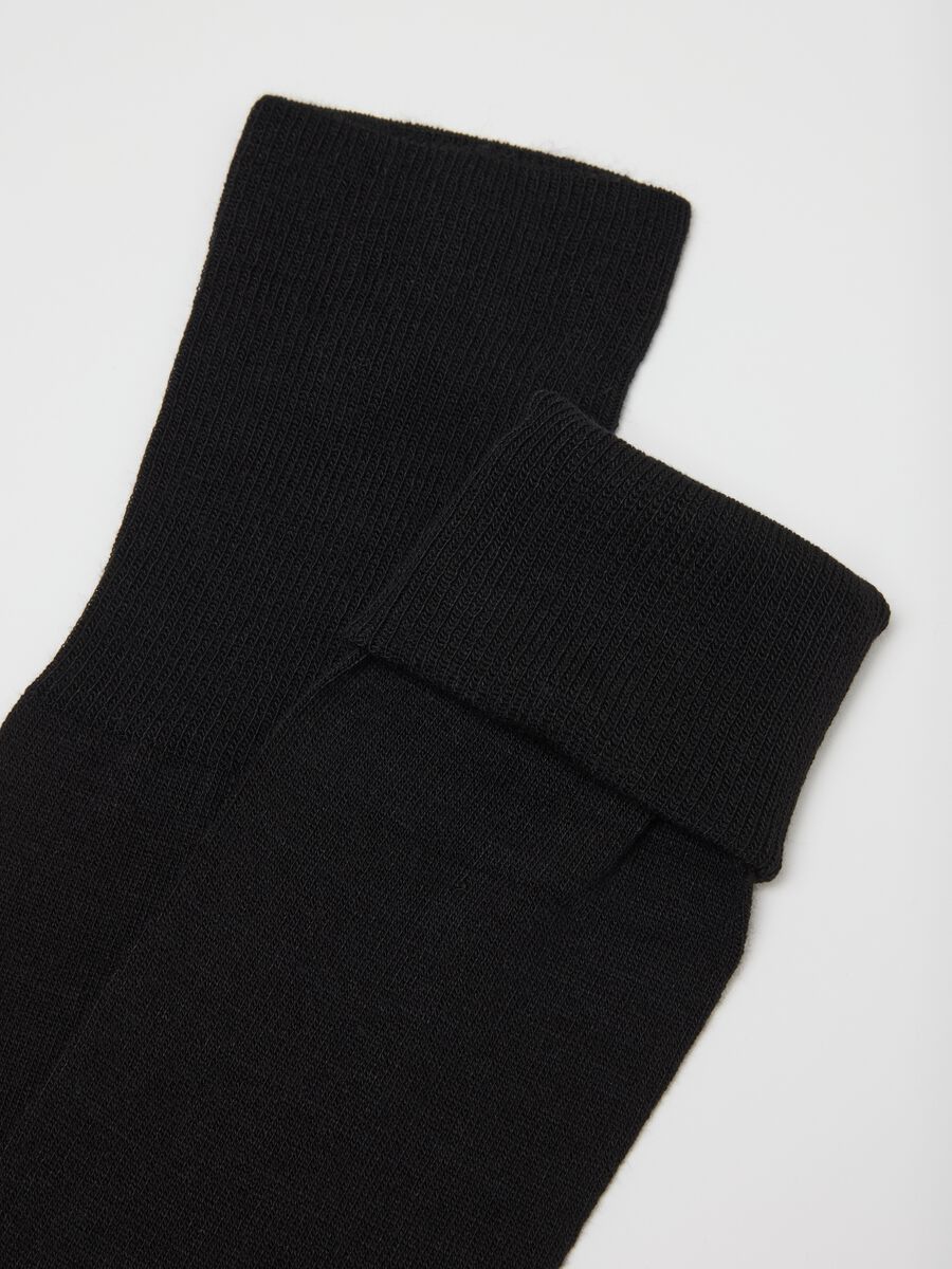 Two-pack of black long elasticised socks_1
