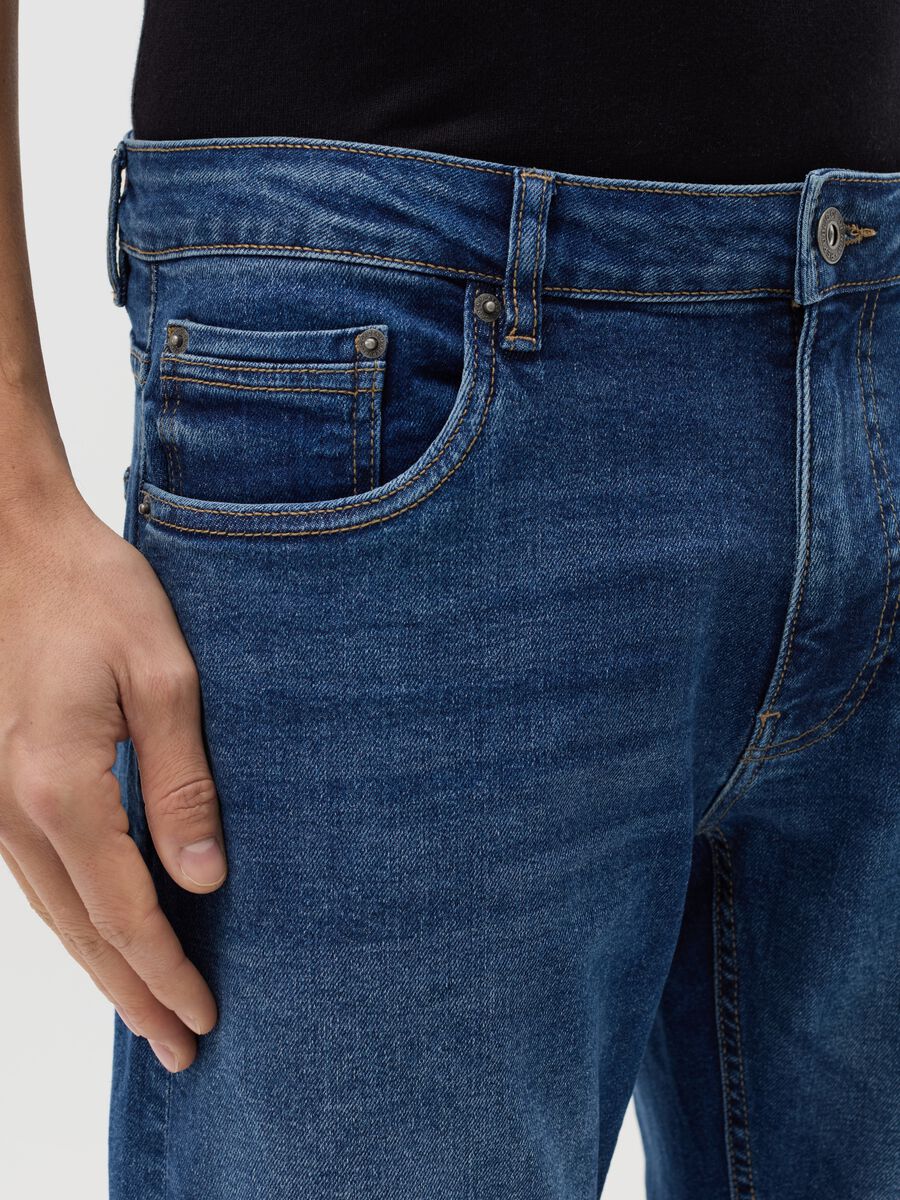 Comfort-fit stretch jeans_2