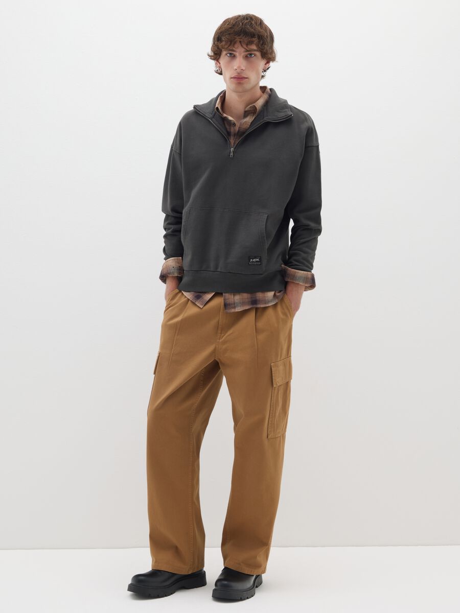 Black pure cotton sweatshirt regular fit_2