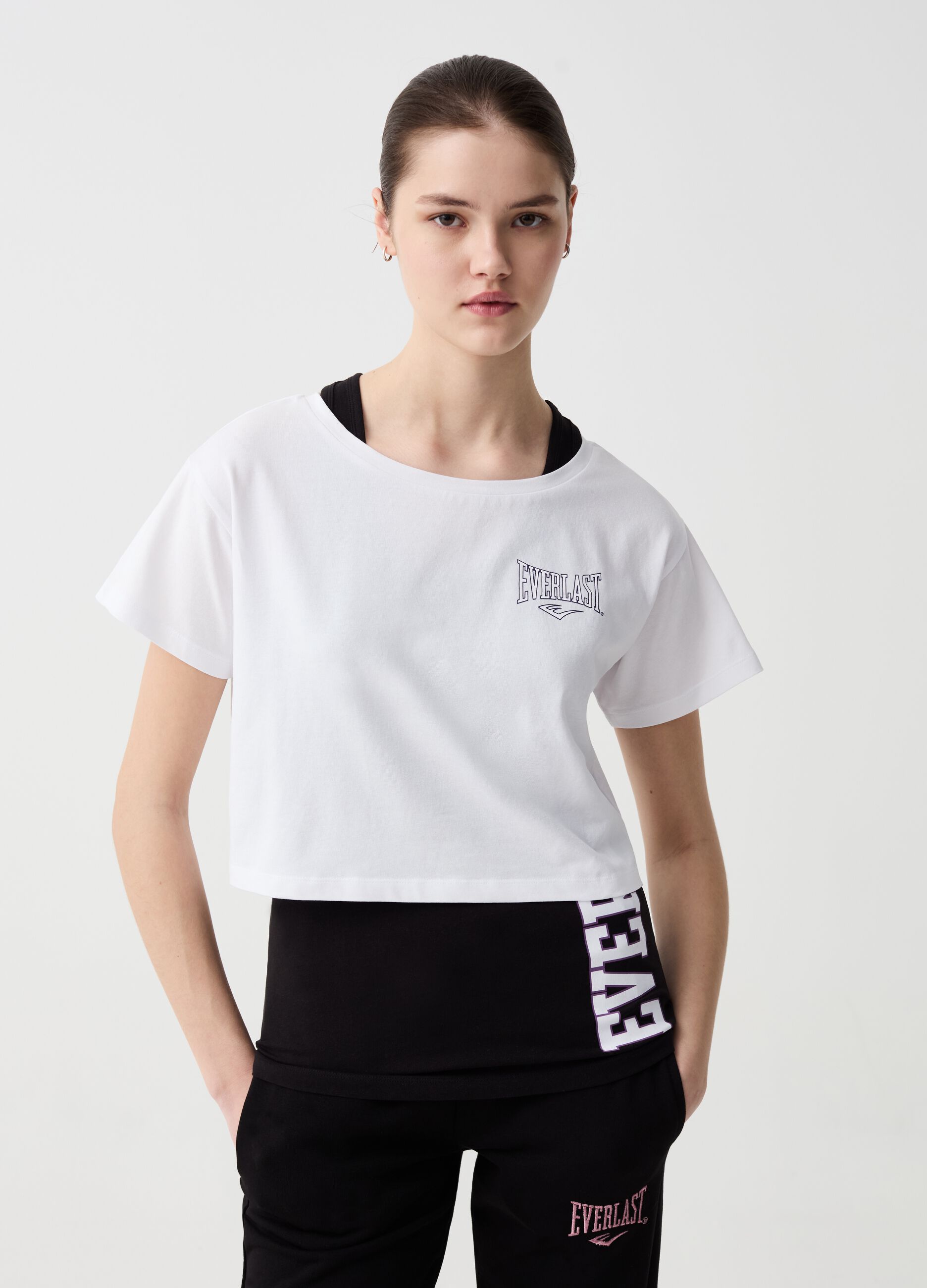 Cropped T-shirt and vest set with logo print