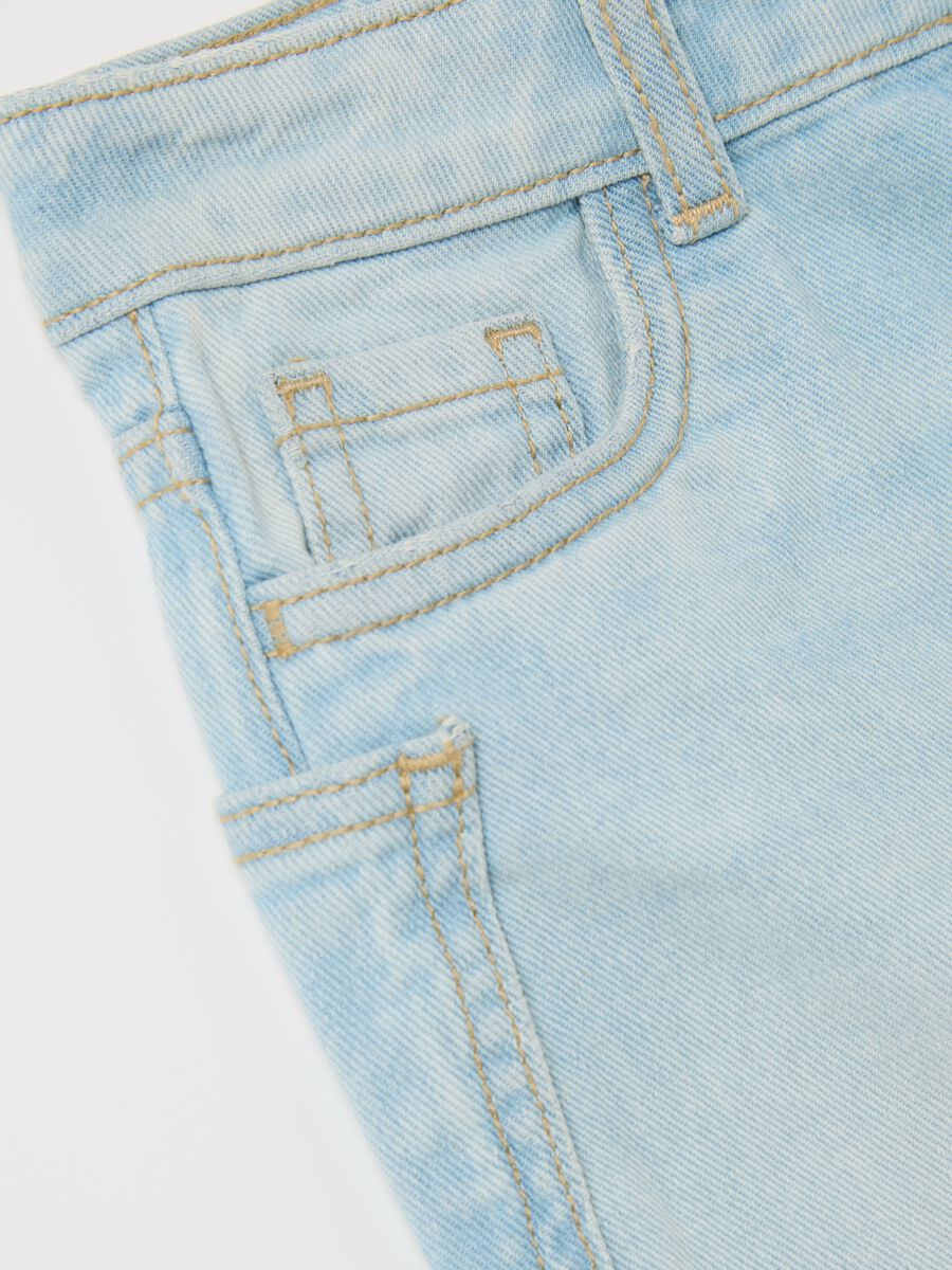 Denim shorts with pockets and diamanté stars_3