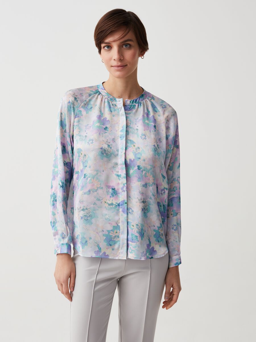 Crêpe blouse with jacquard floral design_0