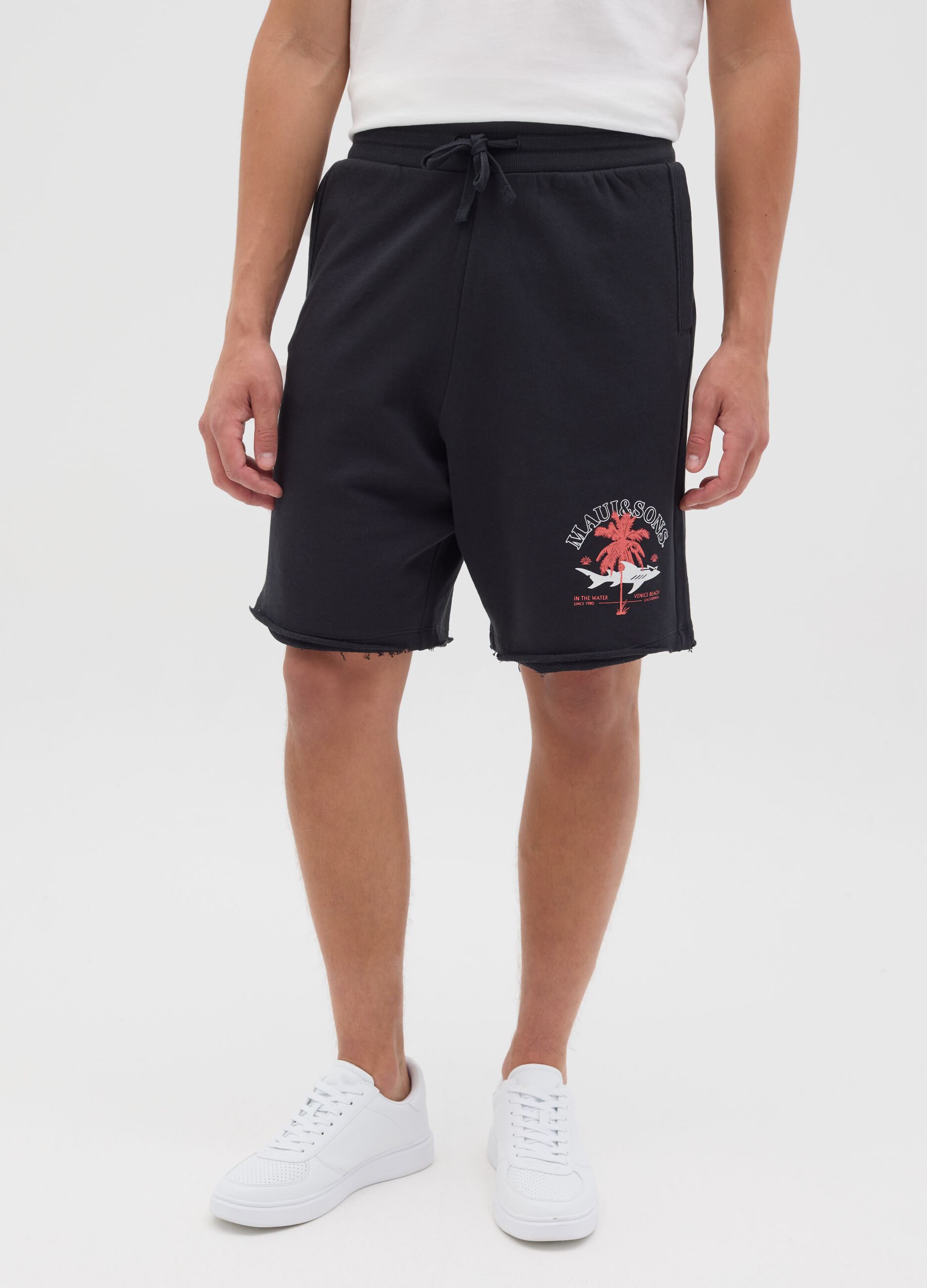 Black relaxed fit cotton Maui shorts
