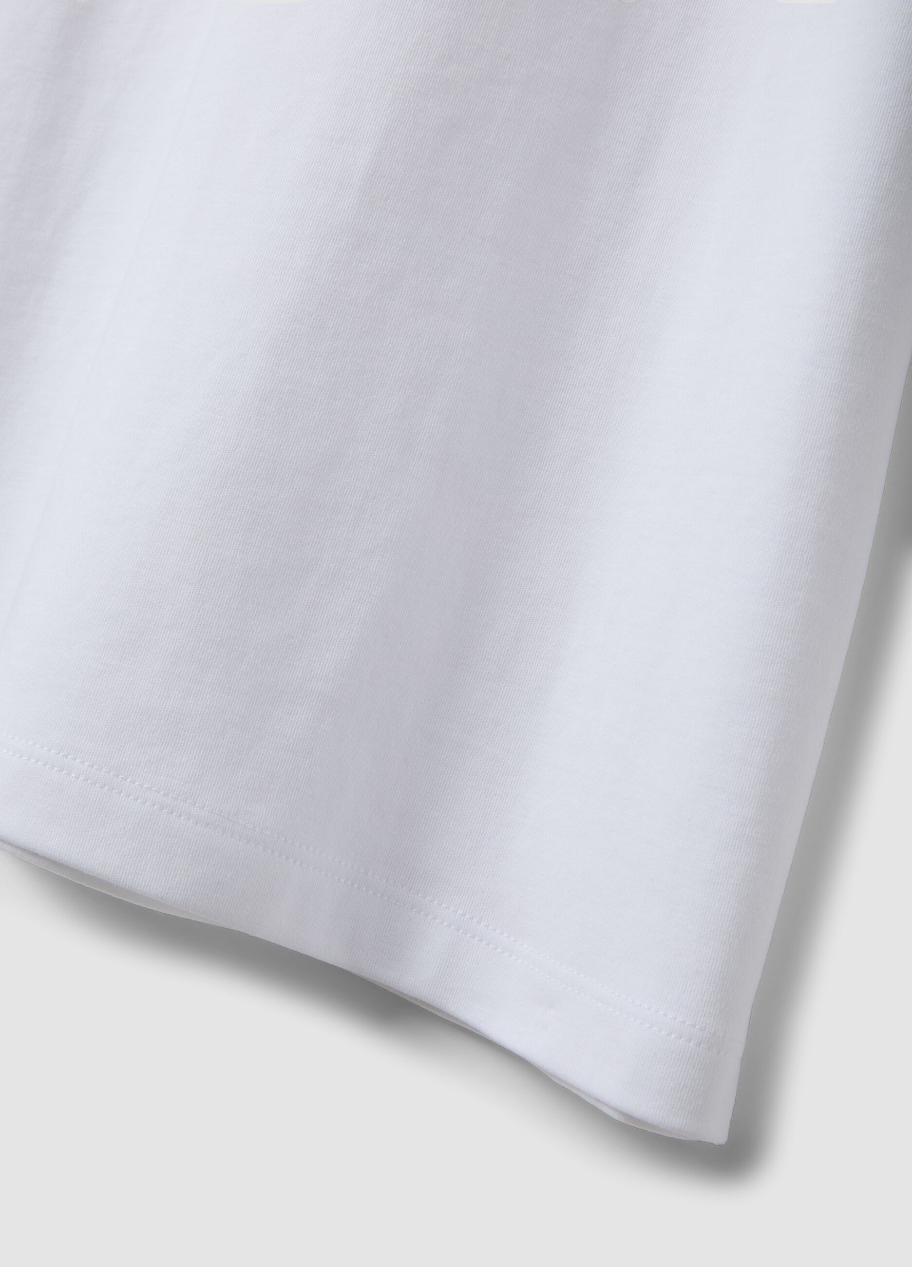 White pure cotton T-shirt