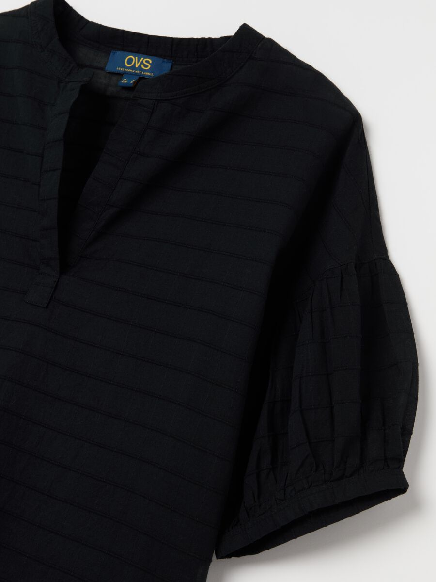 Blouse with raised stitching_5
