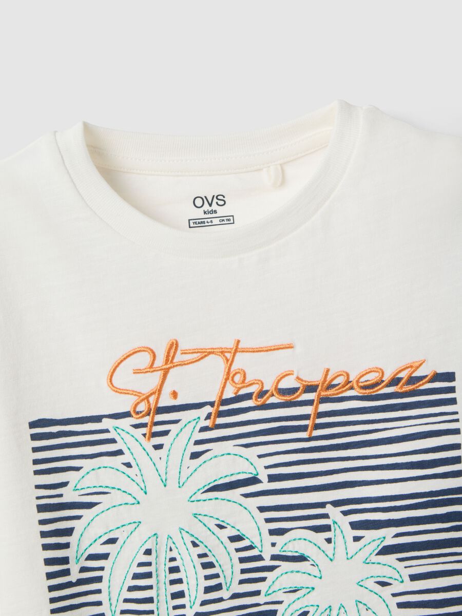 T-shirt in puro cotone bianca da bambino regular fit con stampa_3