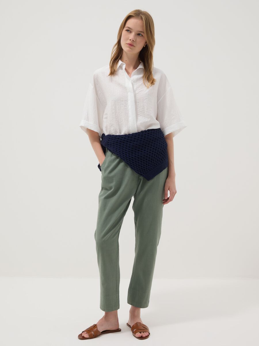 Green linen-cotton blend trousers with elasticated waist, regular fit_0