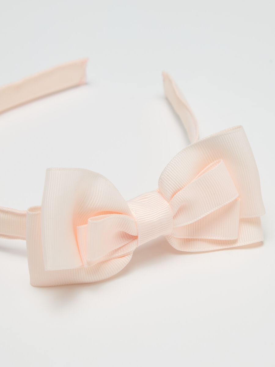 Hairband with bow_1
