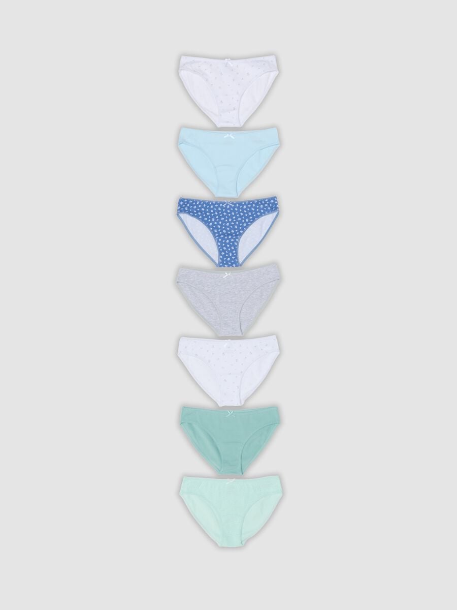 Seven-pack of multicolour girls&rsquo; briefs in stretch organic cotton_0