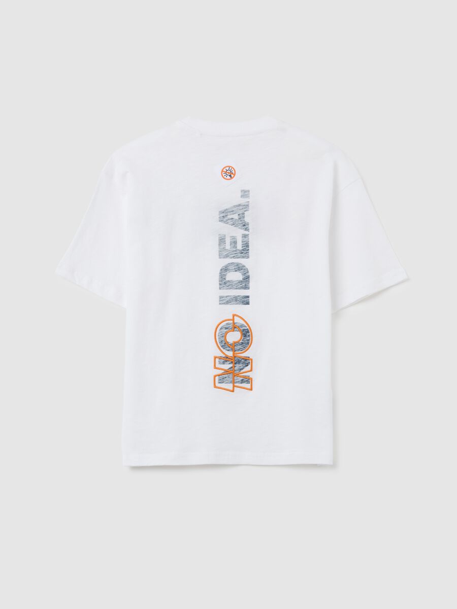 White oversized pure cotton t-shirt for boys_4
