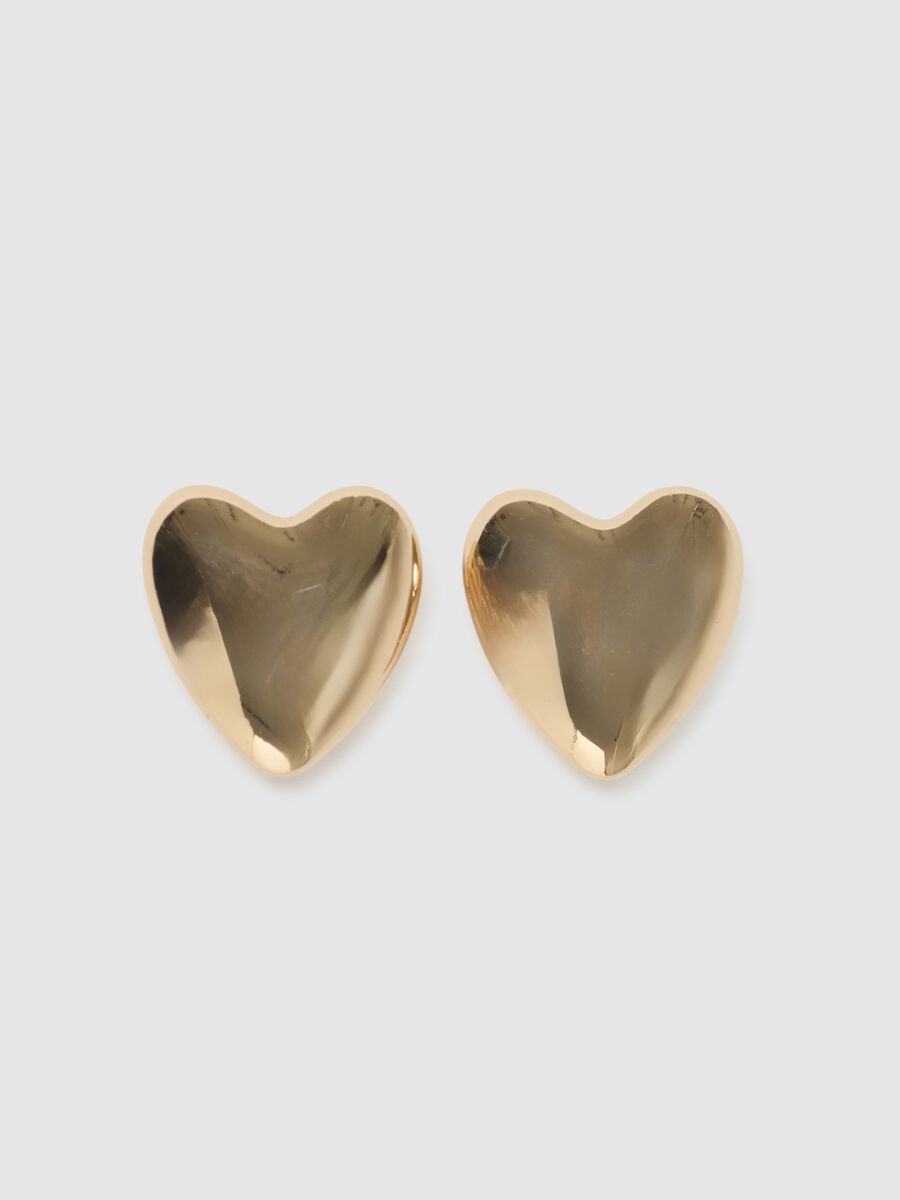 Golden Heart-Shaped Earrings_0
