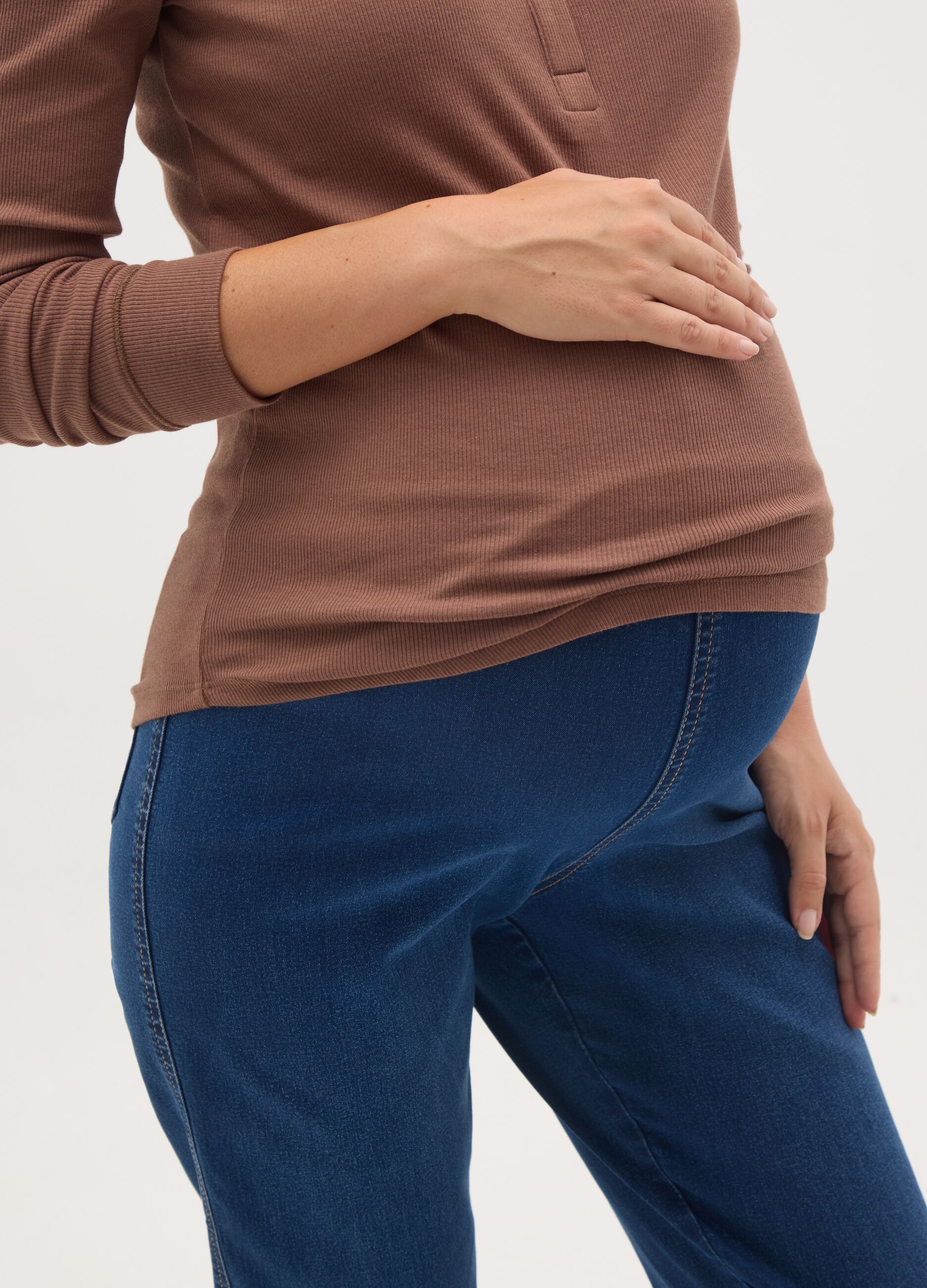 Brown Long Sleeve Stretch Maternity T-Shirt