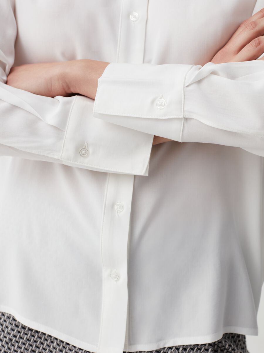 Viscose shirt with slits_1