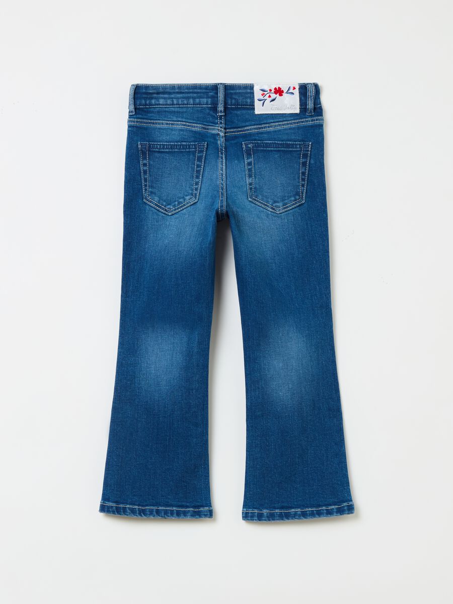 Jeans flare fit con ricamo floreale_1