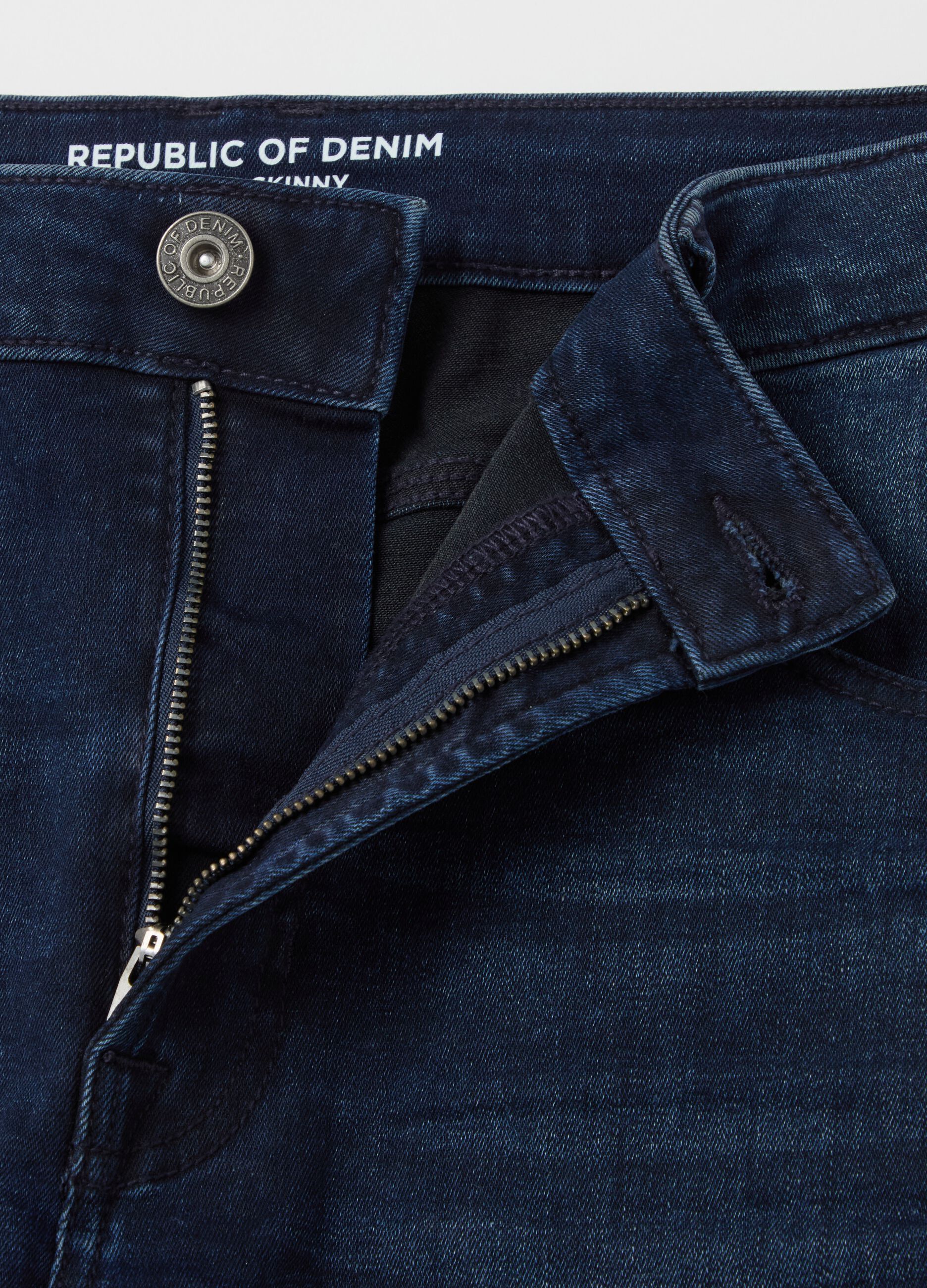 Super-skinny-fit jeans with fading