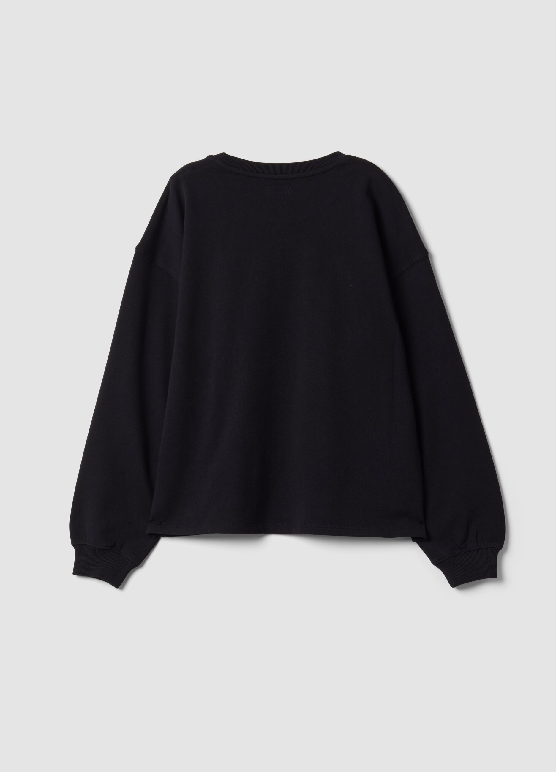 Black 100% cotton sweatshirt with star detail for girls, relaxed fit
