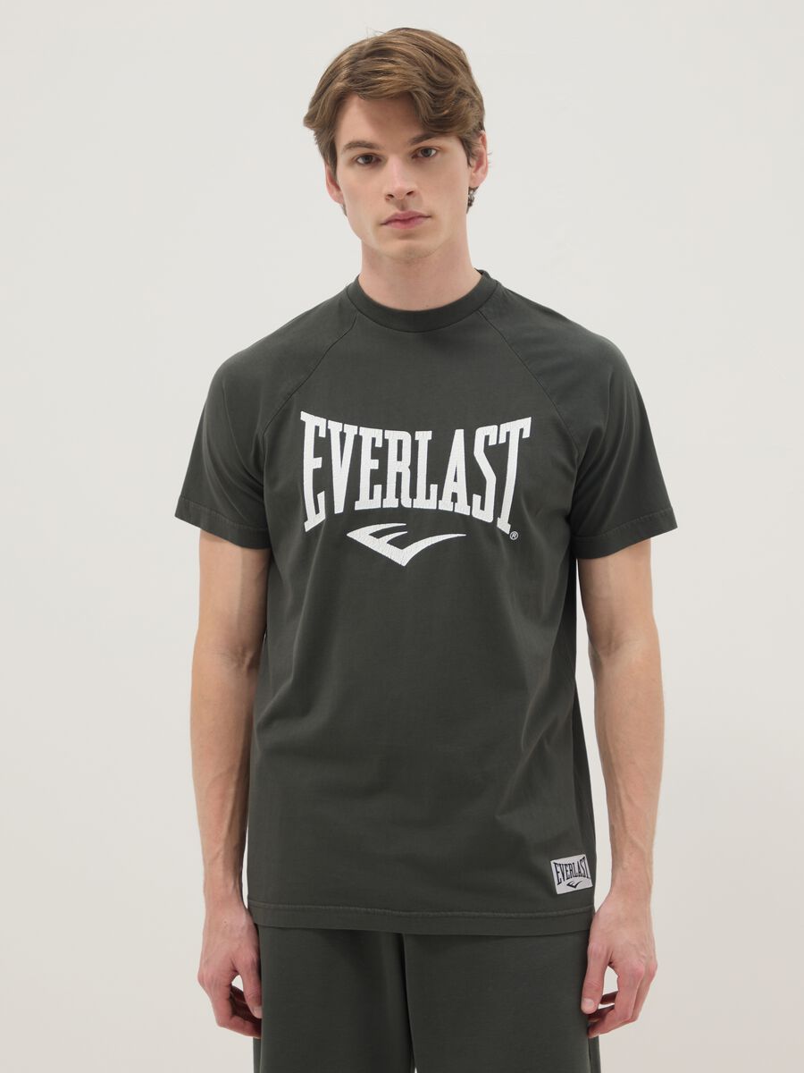Black pure cotton regular fit t-shirt with Everlast logo_1