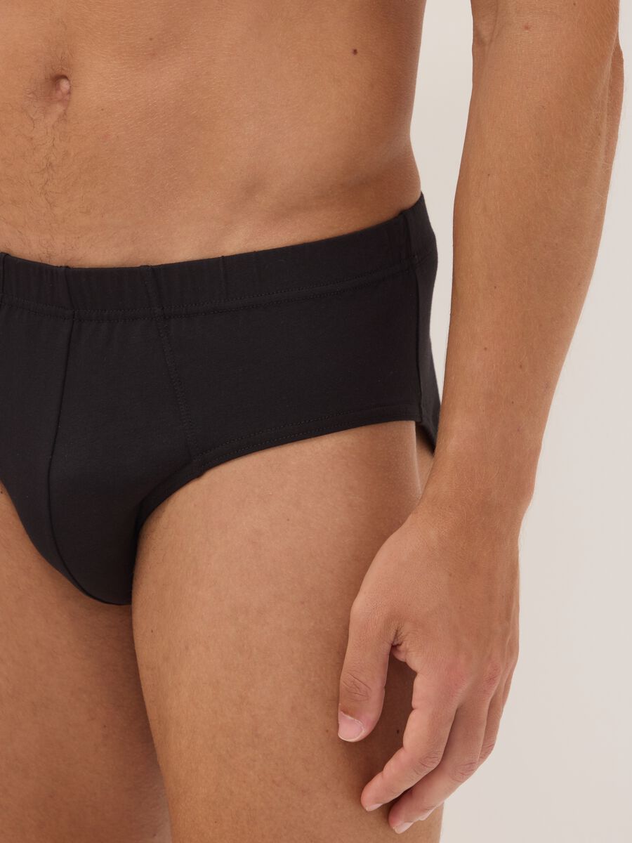 Multipack di cinque slip neri in cotone organico_3