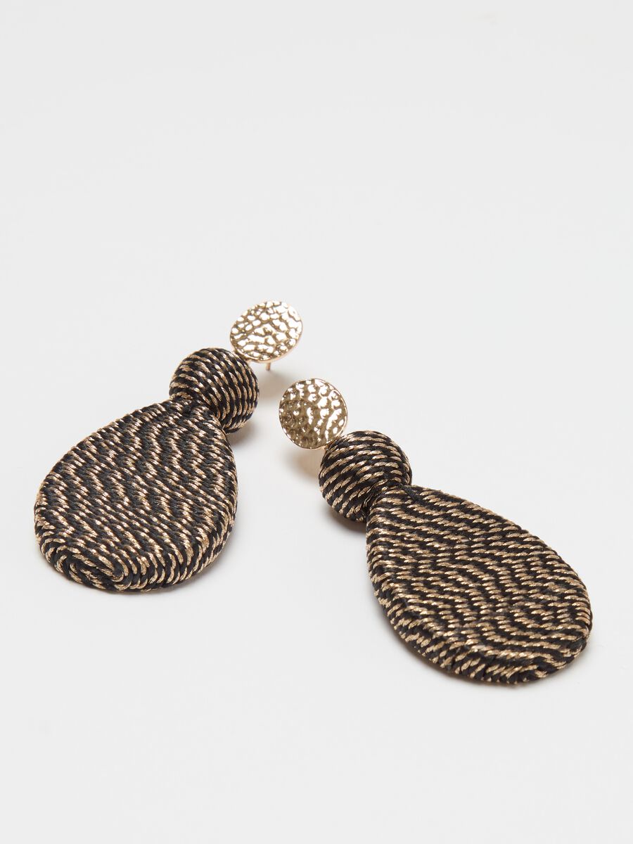 Earrings with teardrop pendants_1