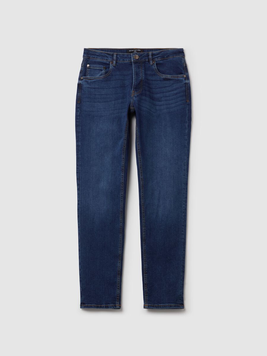 Slim-fit jeans with five pockets_4