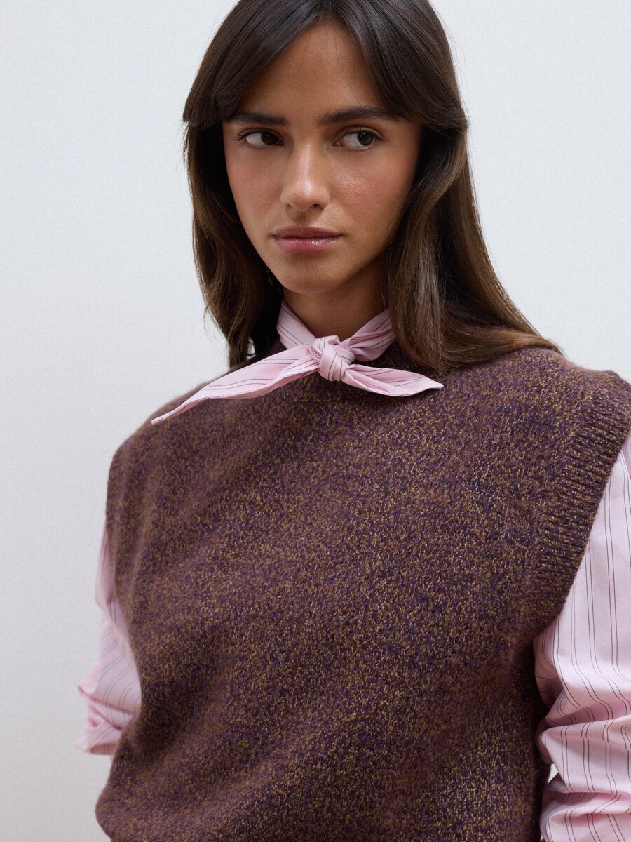 Brown crew-neck gilet in lyocell and wool blend_2