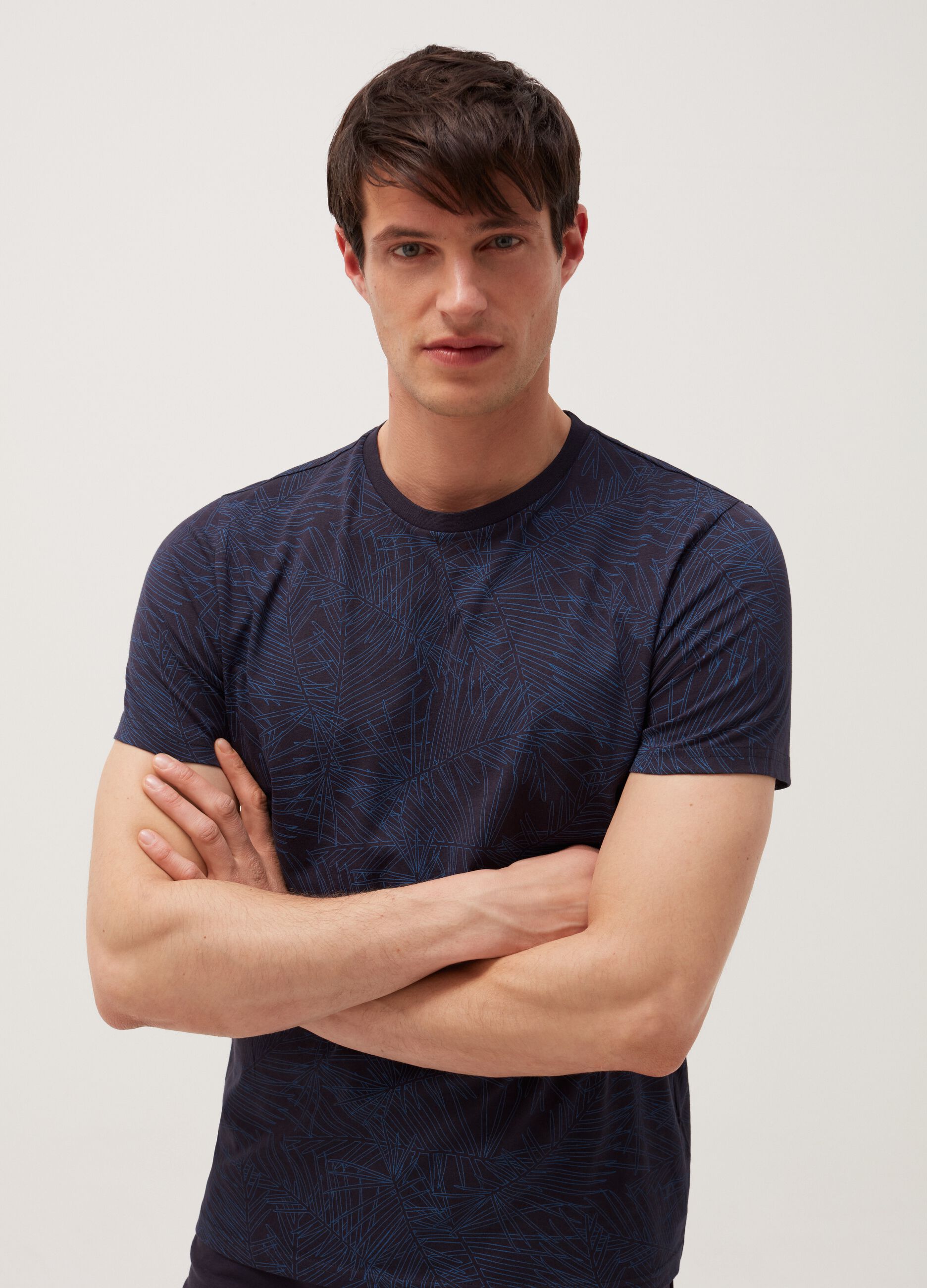 Short pyjamas with round-neck patterned top