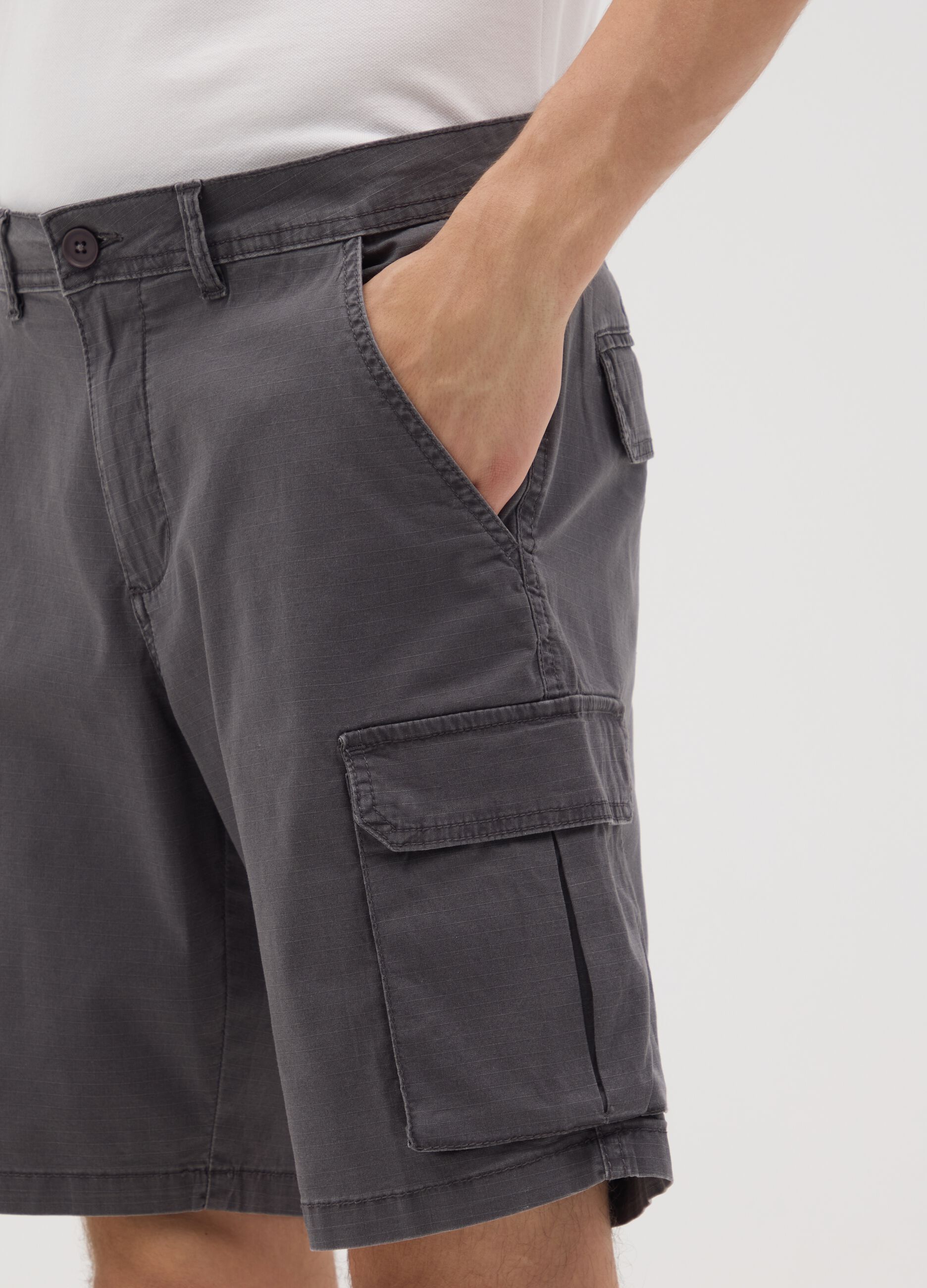 Men's grey stretch cotton cargo trousers