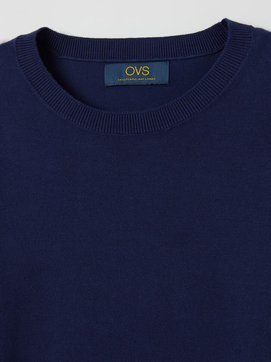 Top with round neck and long sleeves_5