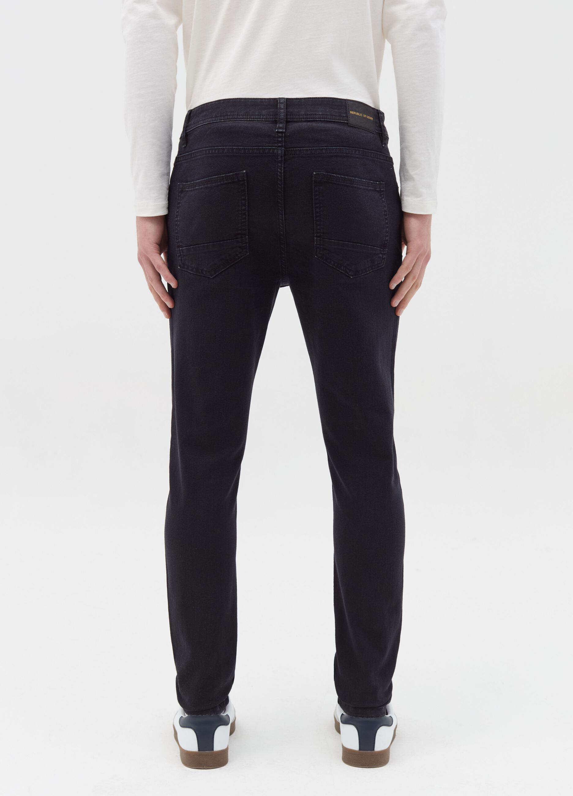 Super-skinny-fit jeans with fading