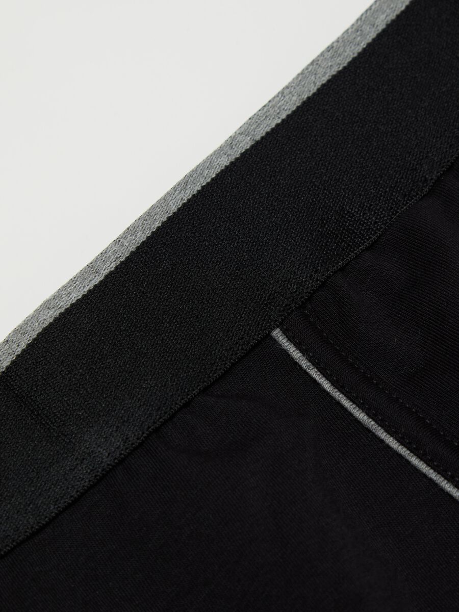 Two-pack boxer shorts in Supima cotton with contrasting piping_5
