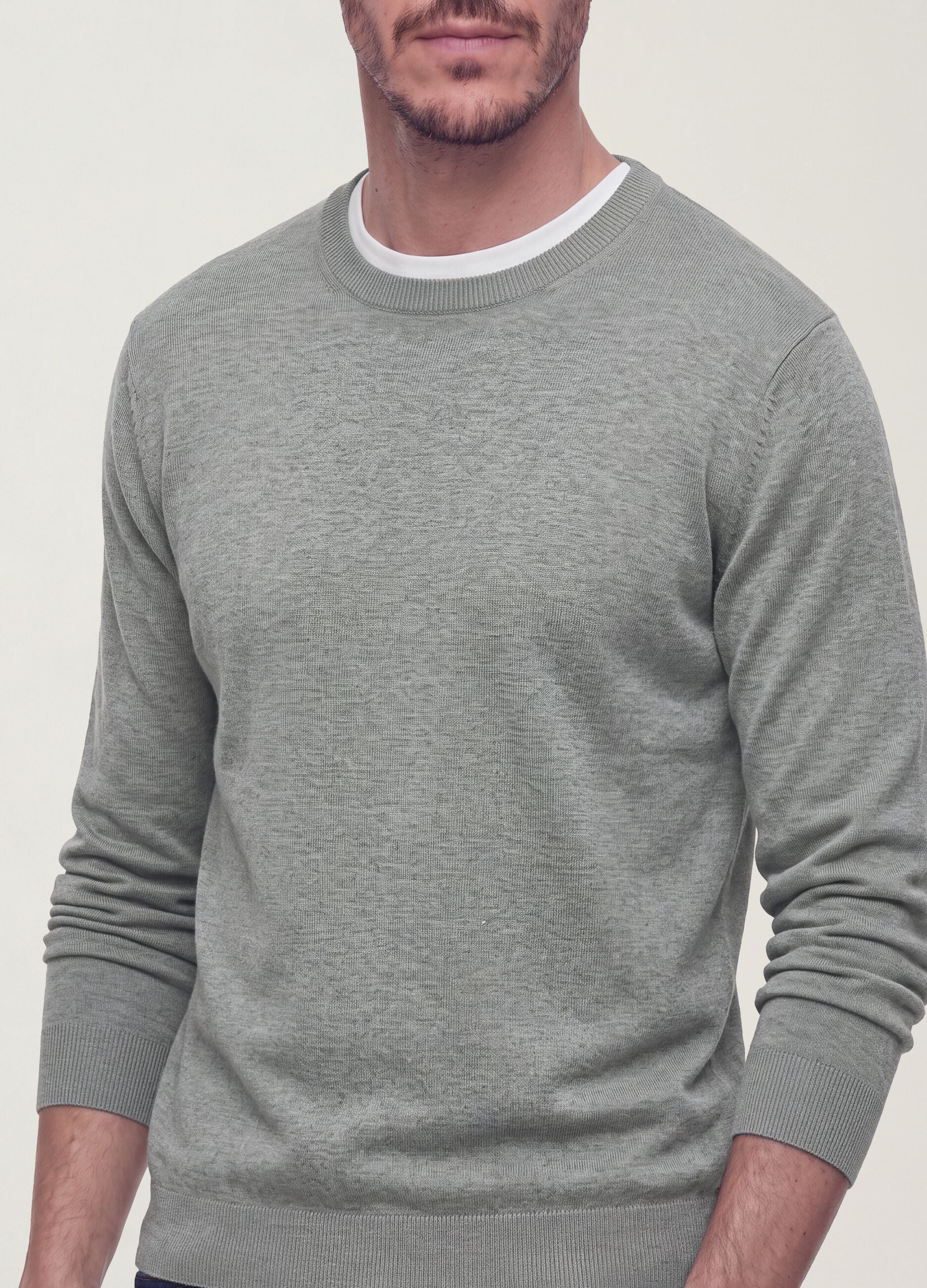 Grey crew-neck viscose-blend jumper, regular fit