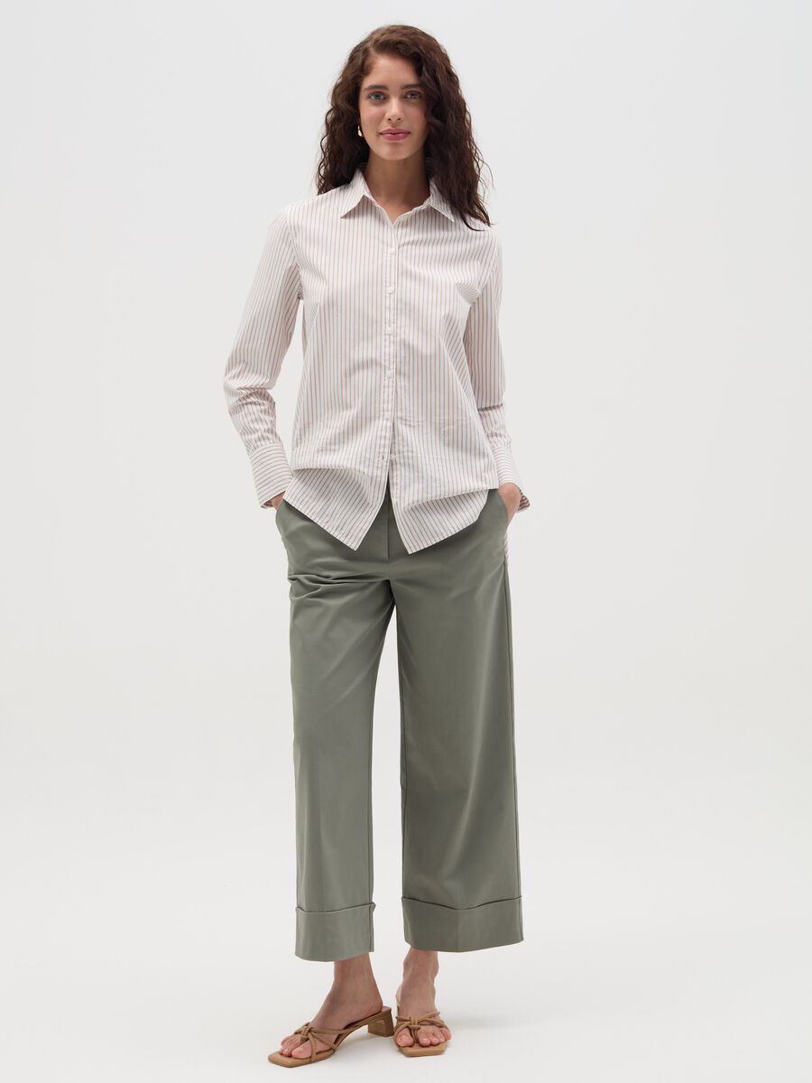 Wide-leg chino trousers_0