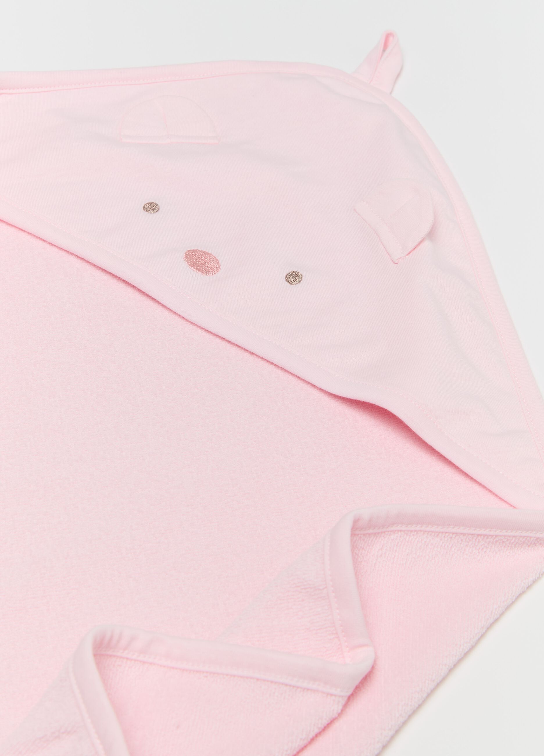 Bathrobe with teddy bear embroidery