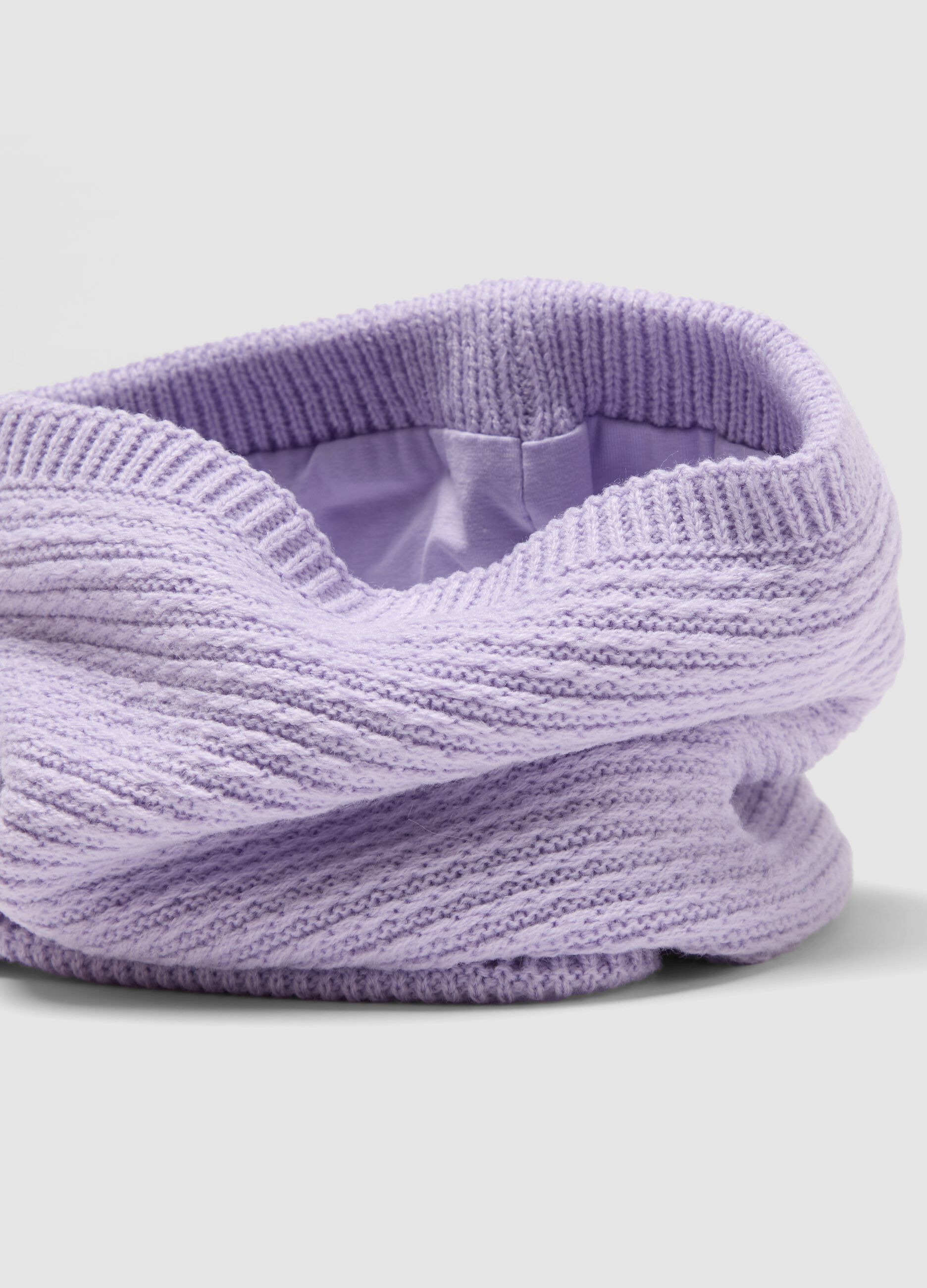 Purple rib-knit snood scarf