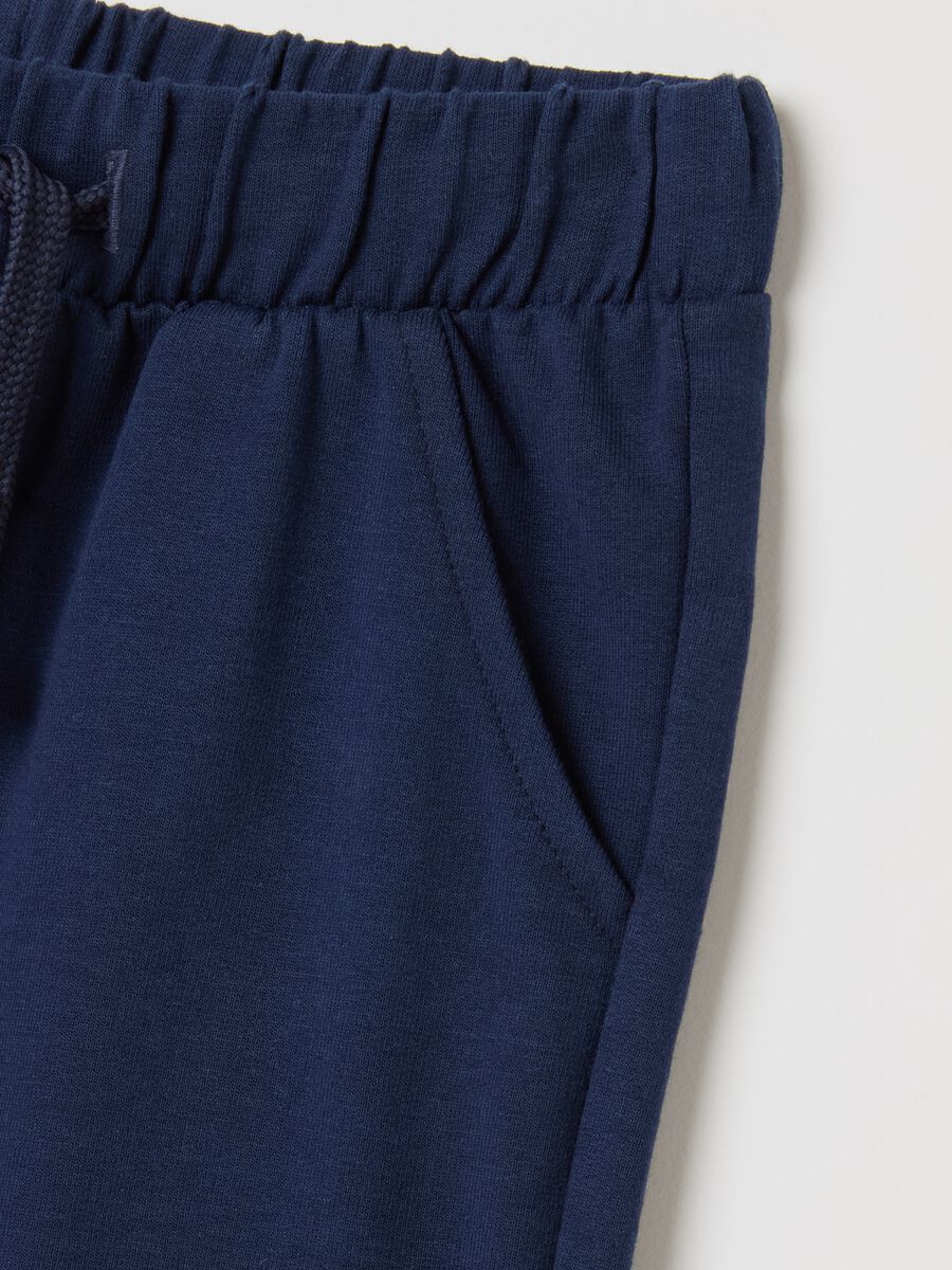 Joggers con coulisse e tasche_2