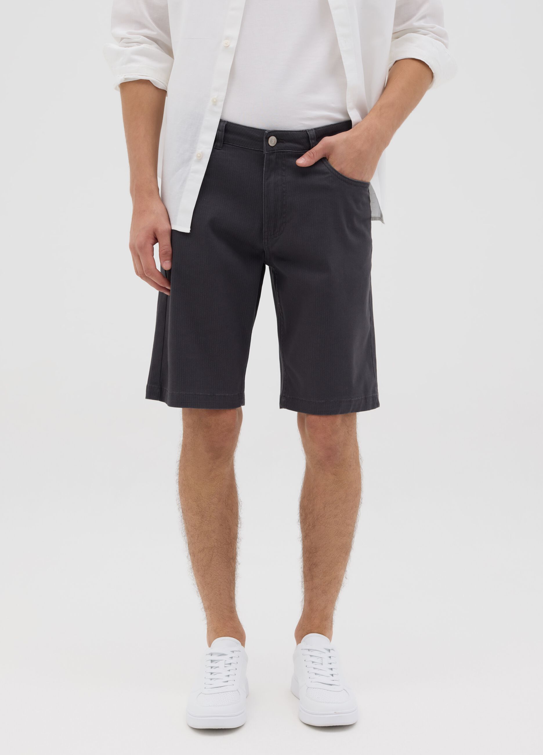 Regular black stretch cotton shorts