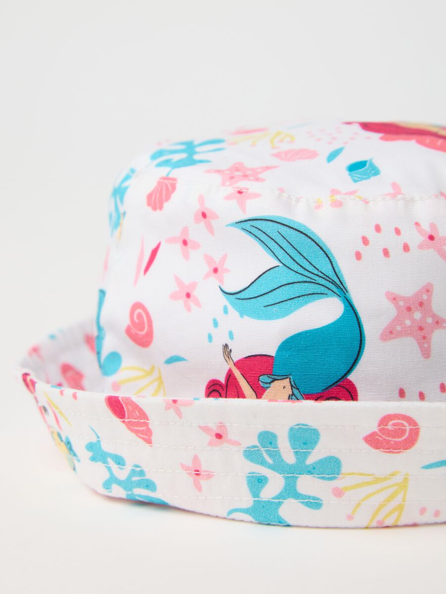 Bucket hat with The Little Mermaid print in cotton_2